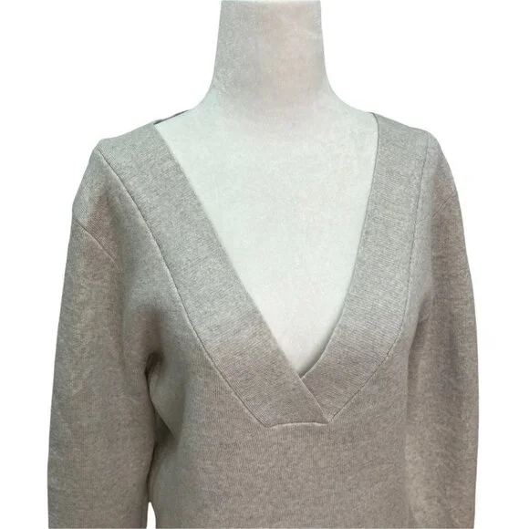 ARITZIA BABATON Deep V-Neck Grey Merino Wool Sweater Size XS - Picture 3 of 10